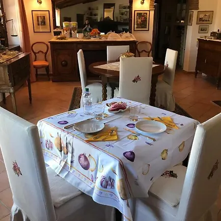 Casa Le Ghiande Bed and Breakfast